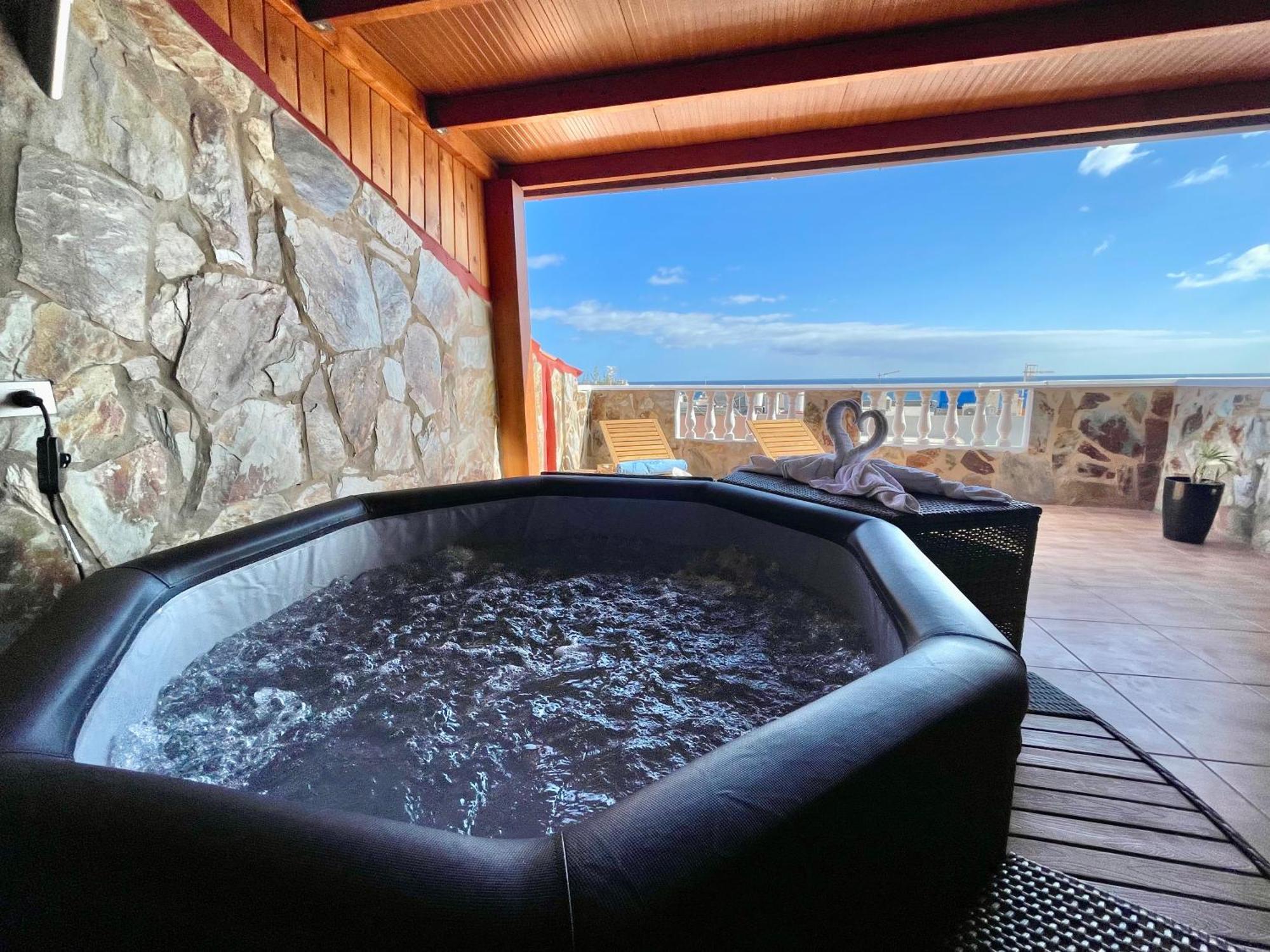 Chabela'S Seaview Penthouse & Spa Lajita المظهر الخارجي الصورة